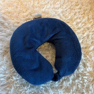 Cloudz Travel Neck Pillow